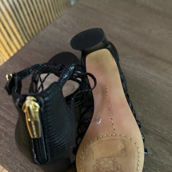 Vince Camuto, Black Sandals, Size 8 1/2 - Picture 4 of 4